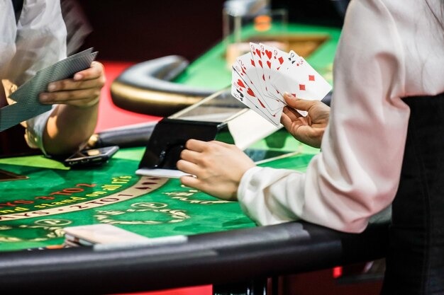 bandar togel303 Climb Before Collapse